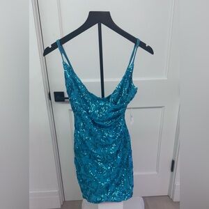 NWT Windsor Sequin Bodycon Dress – Turquoise – Size Small